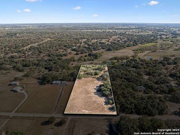 5 Acres of Residential Land for Sale in Floresville, Texas