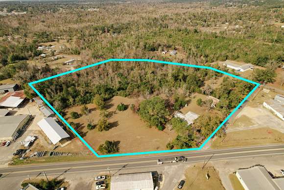 11.16 Acres of Mixed-Use Land for Sale in Marianna, Florida