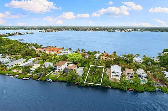 0.19 Acres of Land for Sale in Sarasota, Florida