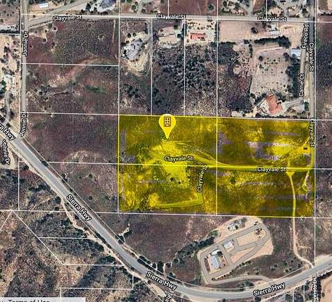 5.065 Acres of Land for Sale in Agua Dulce, California