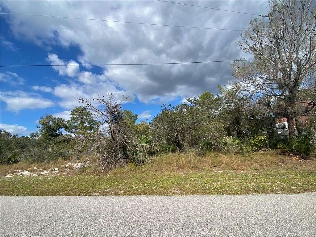 0.26 Acres of Residential Land for Sale in Lake Placid, Florida