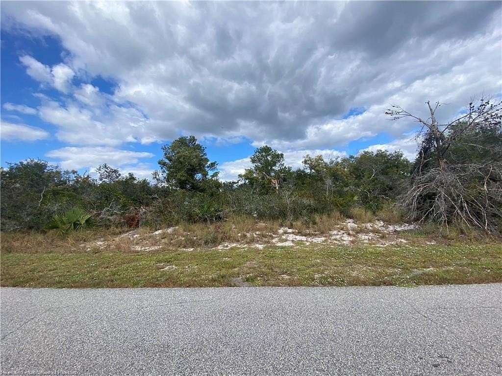 0.26 Acres of Residential Land for Sale in Lake Placid, Florida