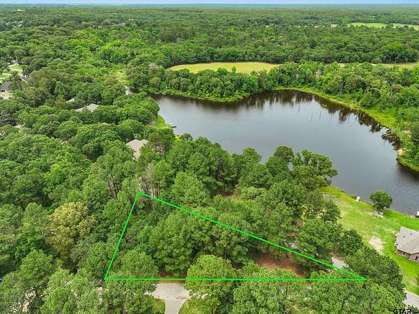 0.53 Acres of Residential Land for Sale in Mineola, Texas