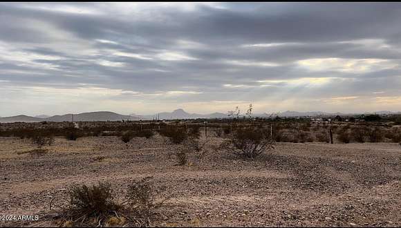 2.5 Acres of Residential Land for Sale in Tonopah, Arizona