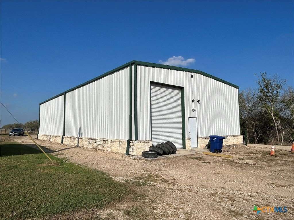 15 Acres of Improved Land for Sale in Seguin, Texas