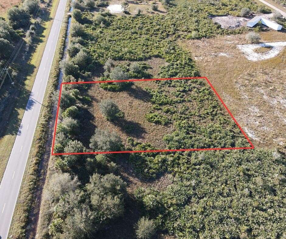 0.87 Acres of Residential Land for Sale in Okeechobee, Florida