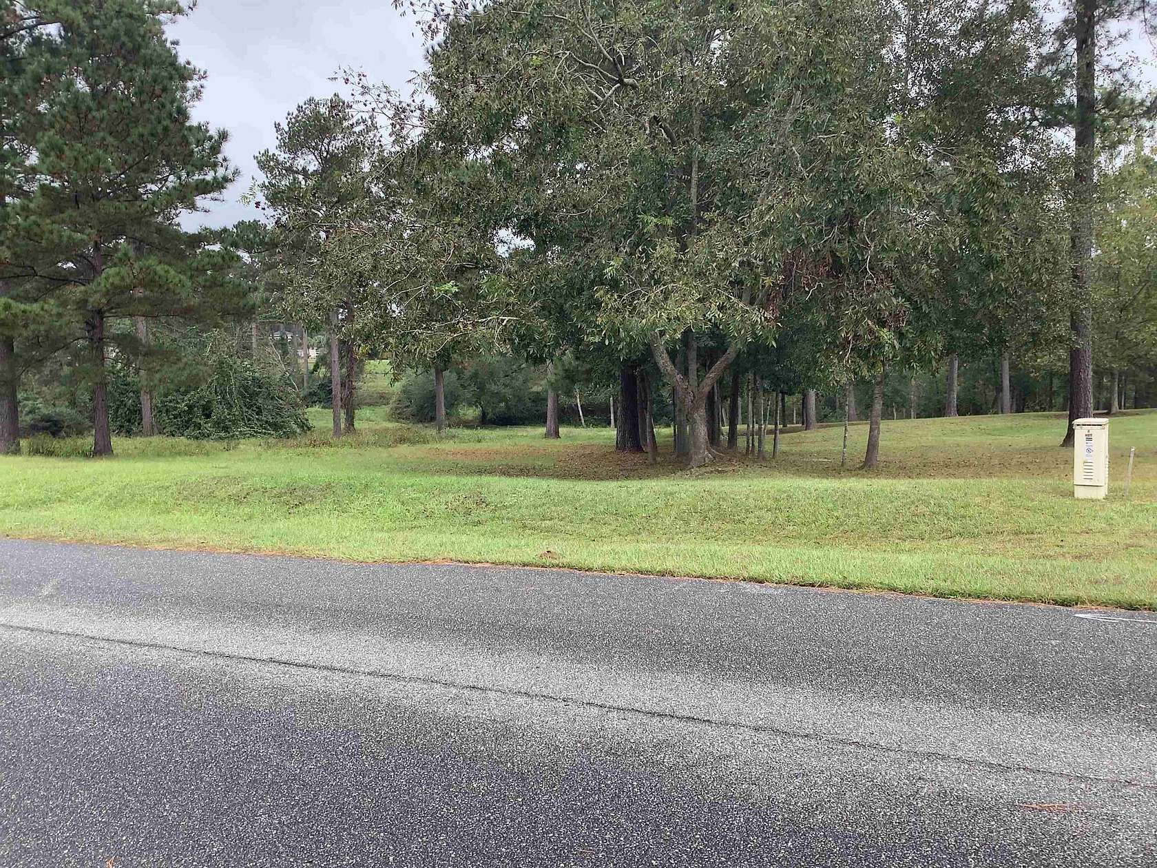 1.06 Acres of Residential Land for Sale in Havana, Florida