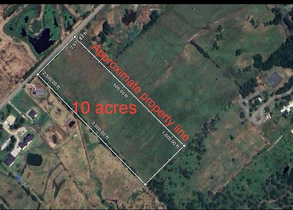 10 Acres of Agricultural Land for Sale in Terrell, Texas