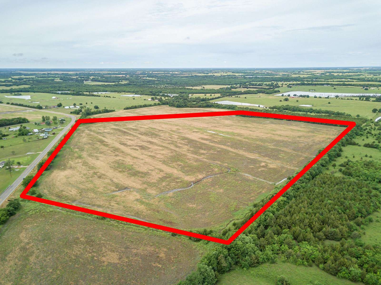 60.343 Acres of Agricultural Land for Sale in Paris, Texas