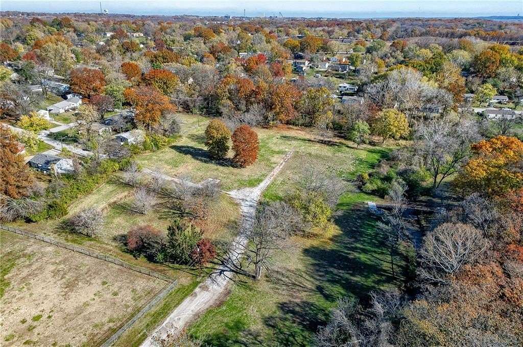 4.73 Acres of Residential Land for Sale in Kansas City, Missouri