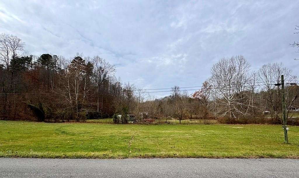 4 Acres of Residential Land with Home for Sale in Sitka, Kentucky