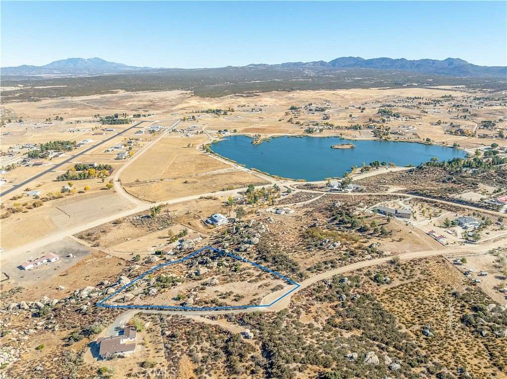 2.68 Acres of Residential Land for Sale in Aguanga, California