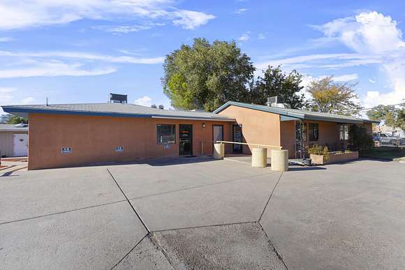 1.25 Acres of Commercial Land for Sale in Los Lunas, New Mexico