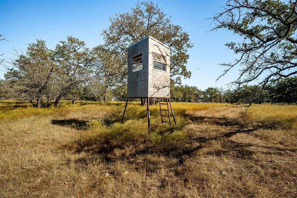 466 Acres of Land for Sale in Iredell, Texas