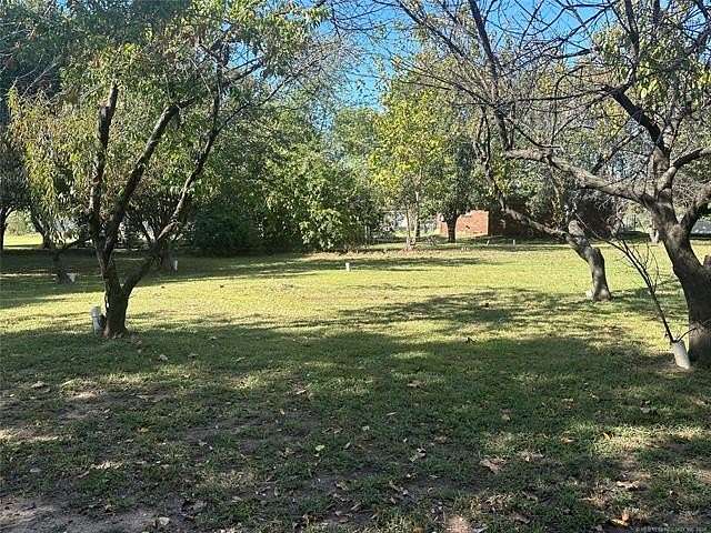 0.313 Acres of Residential Land for Sale in Okmulgee, Oklahoma