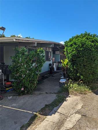 3.4 Acres of Residential Land with Home for Sale in Waianae, Hawaii