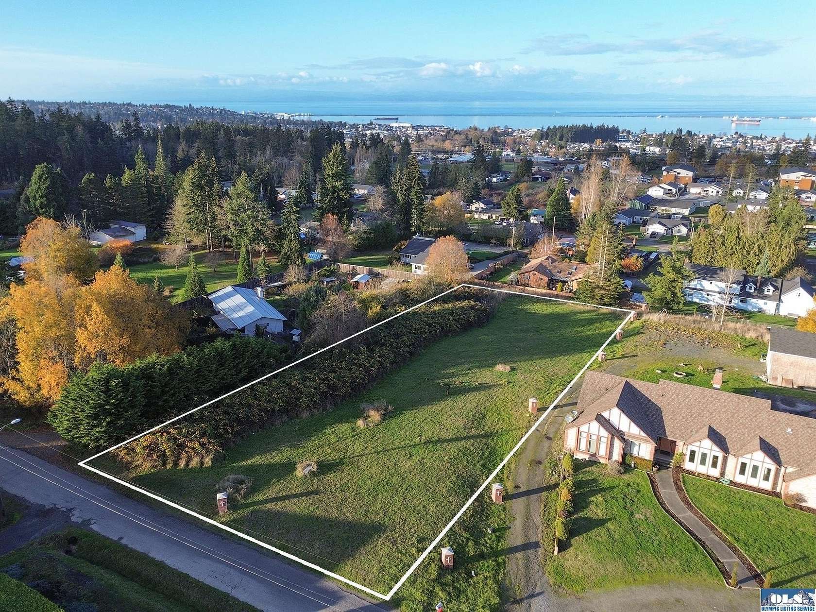 0.95 Acres of Residential Land for Sale in Port Angeles, Washington