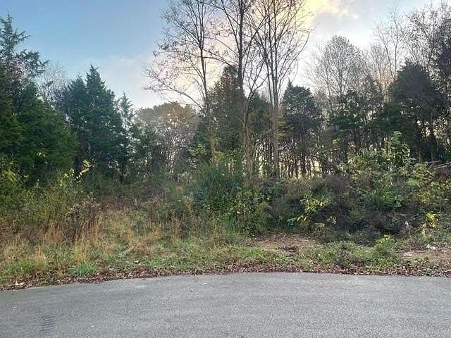 1.5 Acres of Residential Land for Sale in Glasgow, Kentucky