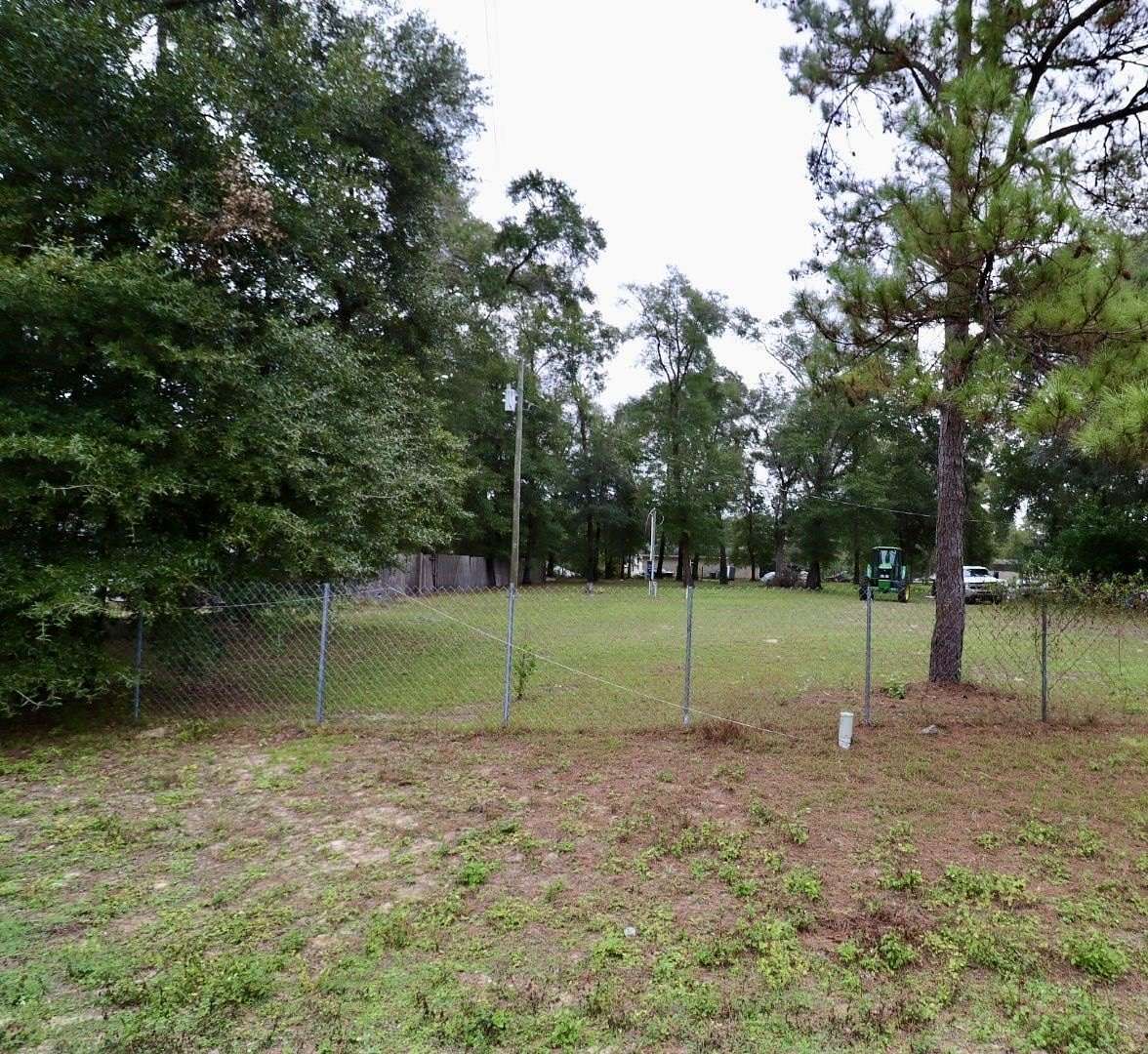 0.45 Acres of Residential Land for Sale in Midway, Florida