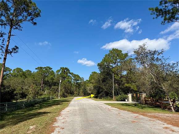 1 Acre of Residential Land for Sale in Eustis, Florida