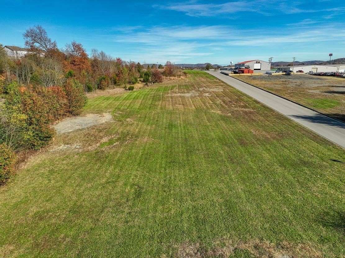 0.98 Acres of Land for Sale in Berea, Kentucky