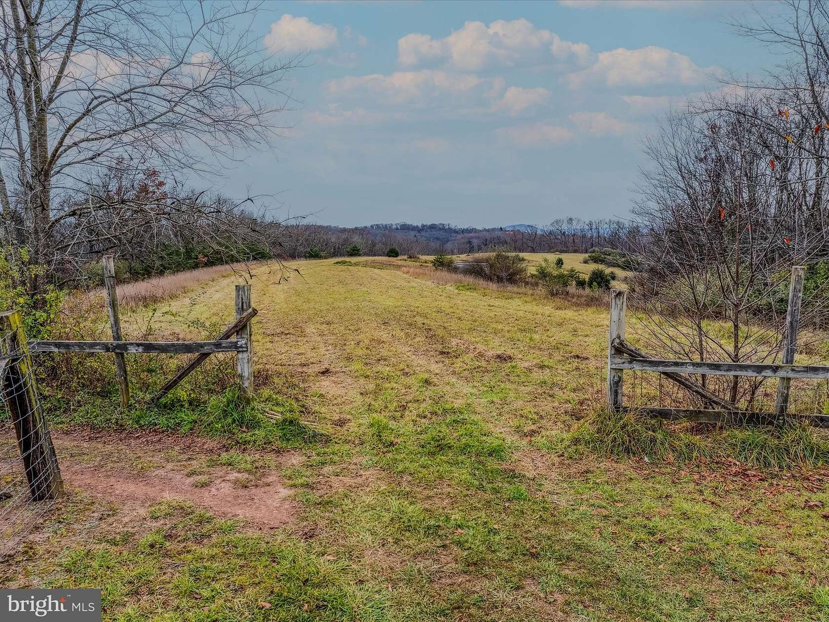 25.82 Acres of Agricultural Land for Sale in Berkeley Springs, West Virginia