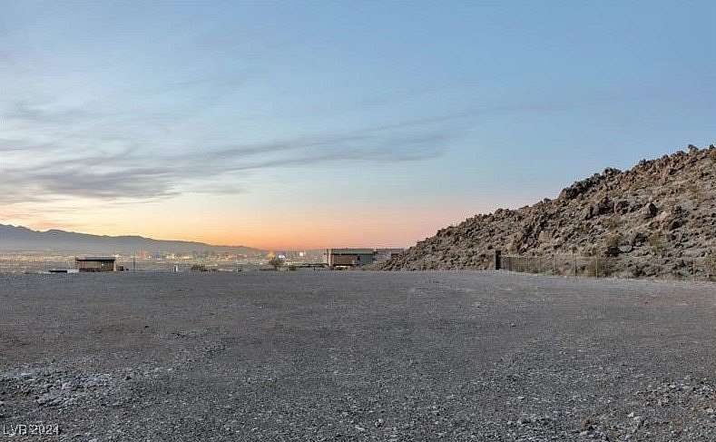 1.09 Acres of Residential Land for Sale in Henderson, Nevada