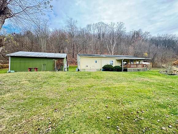 2.42 Acres of Residential Land with Home for Sale in Athens, Pennsylvania