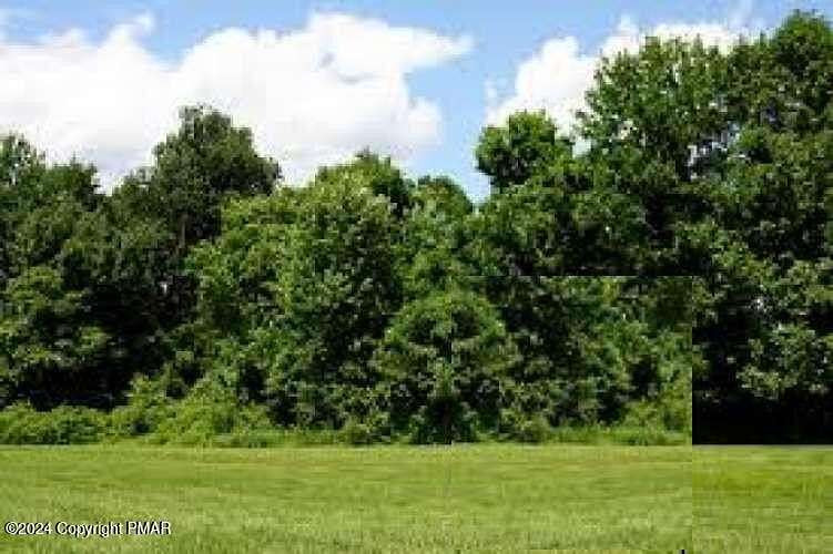 0.4 Acres of Residential Land for Sale in Stroudsburg, Pennsylvania