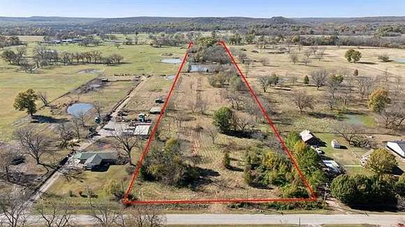 17.5 Acres of Land for Sale in Okmulgee, Oklahoma