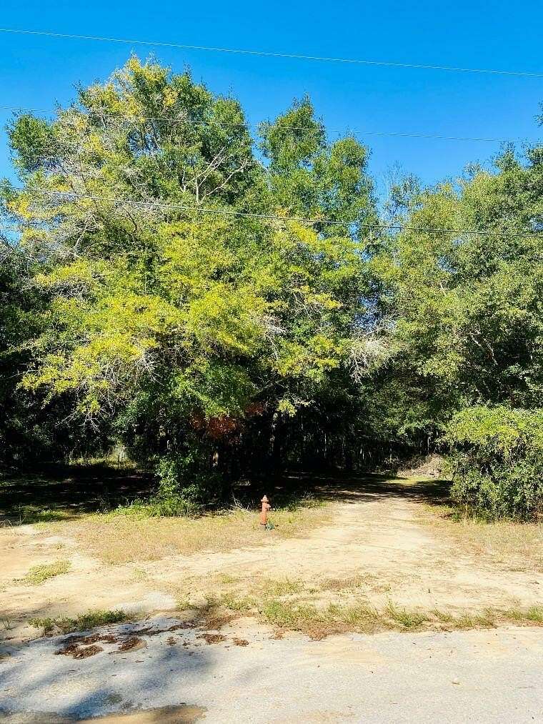 2.96 Acres of Residential Land for Sale in Milton, Florida