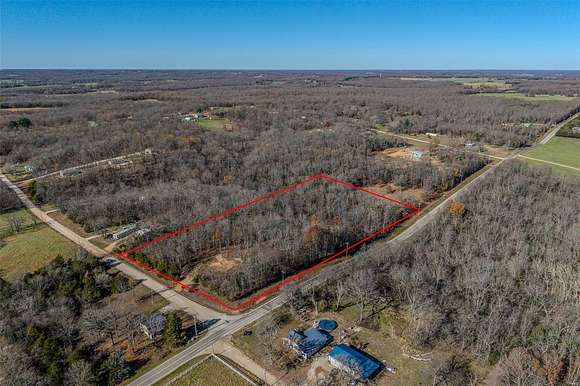 4.74 Acres of Residential Land for Sale in Lebanon, Missouri