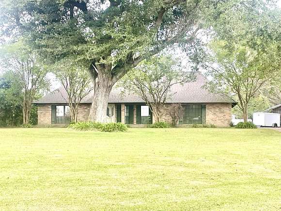 23 Acres of Recreational Land with Home for Sale in Houma, Louisiana