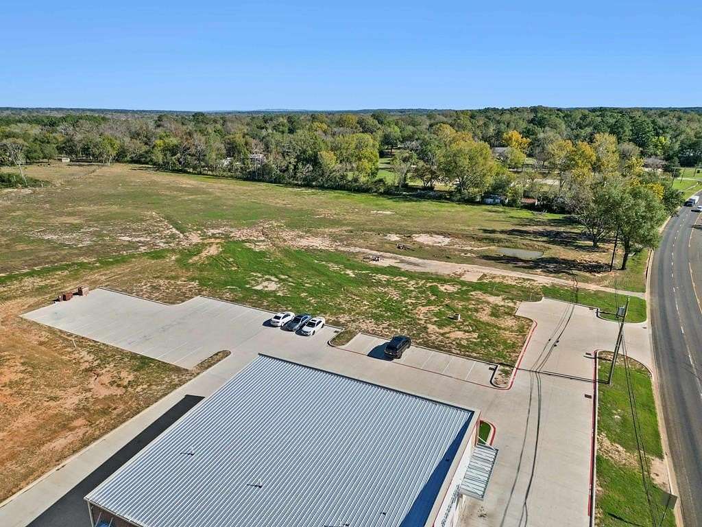 5.26 Acres of Commercial Land for Sale in Palestine, Texas