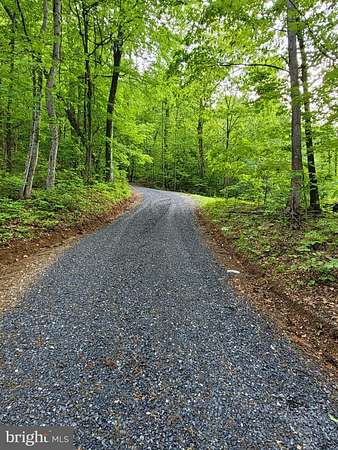 14.4 Acres of Recreational Land for Sale in Flint Hill, Virginia