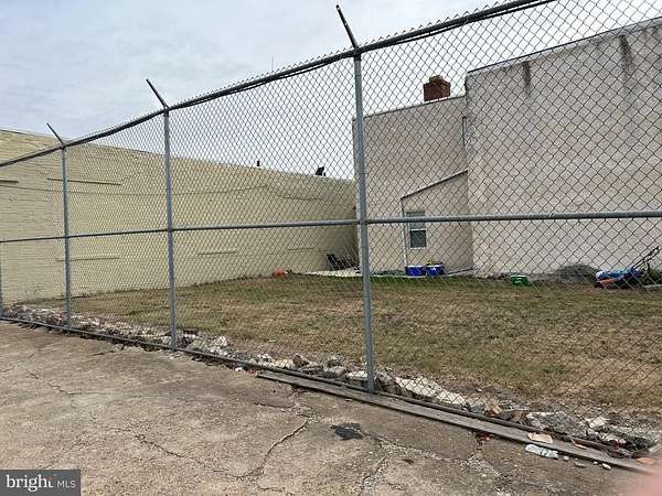 0.06 Acres of Commercial Land for Sale in Philadelphia, Pennsylvania