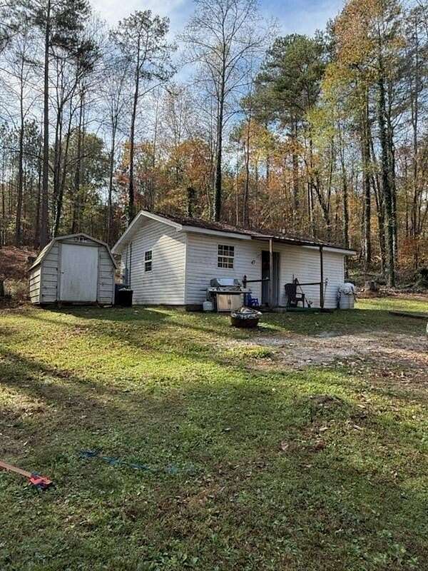 2.95 Acres of Residential Land with Home for Sale in Chickamauga, Georgia