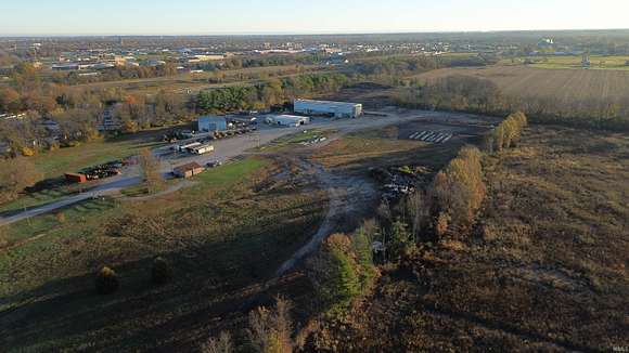 29 Acres of Commercial Land for Sale in Terre Haute, Indiana