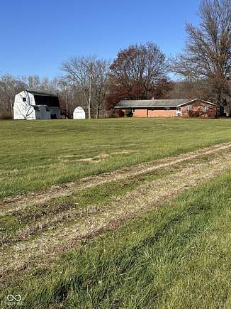 4.54 Acres of Residential Land with Home for Sale in Hope, Indiana