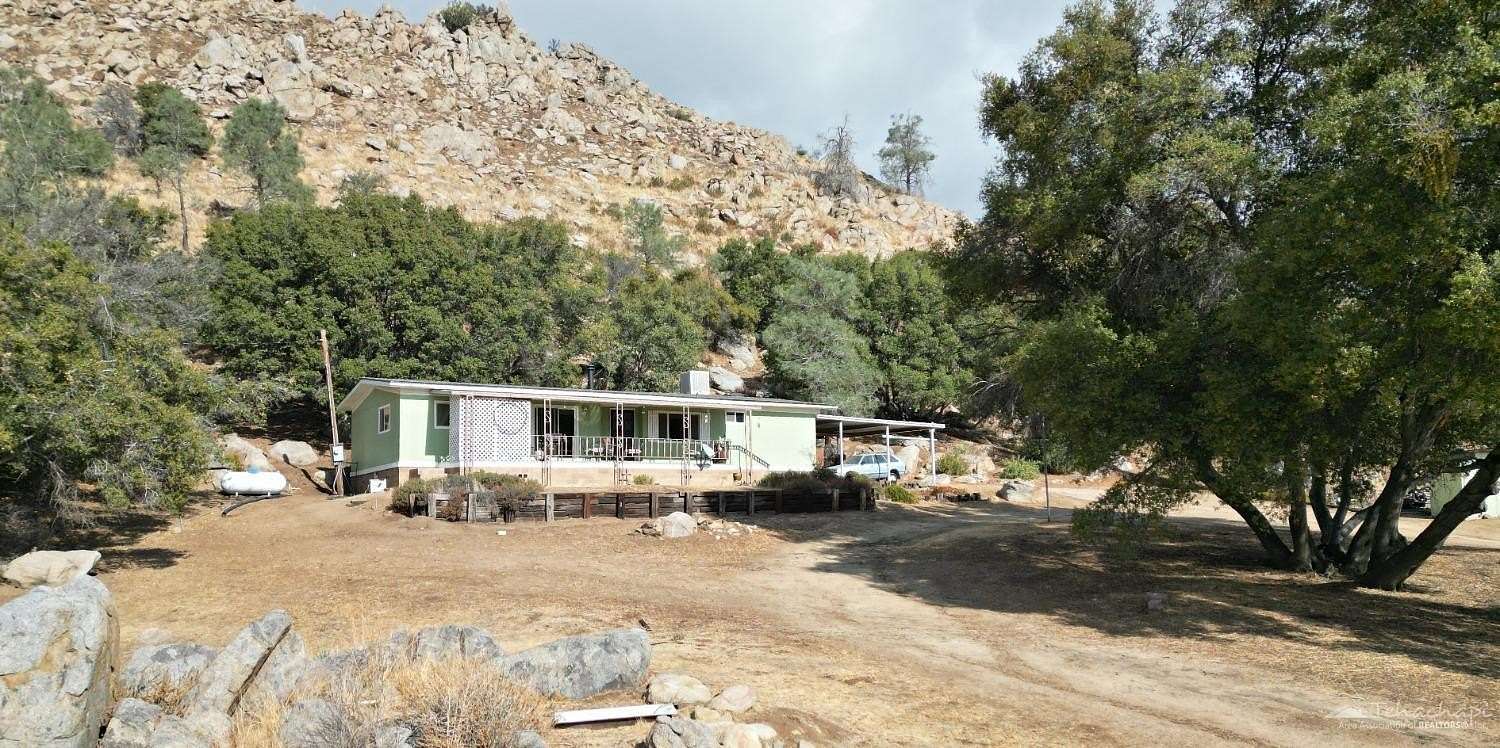 10.6 Acres of Land with Home for Sale in Caliente, California