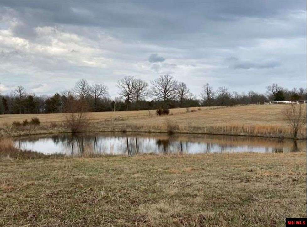 6.5 Acres of Residential Land for Sale in Mountain Home, Arkansas