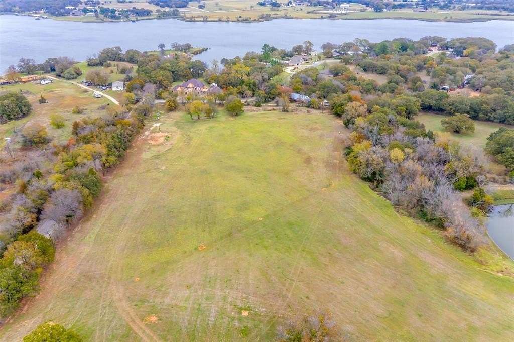 1.011 Acres of Residential Land for Sale in Alvarado, Texas