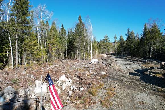 9 Acres of Residential Land for Sale in Rangeley Town, Maine