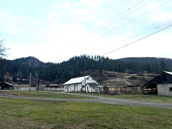 3.06 Acres of Residential Land with Home for Sale in Colville, Washington