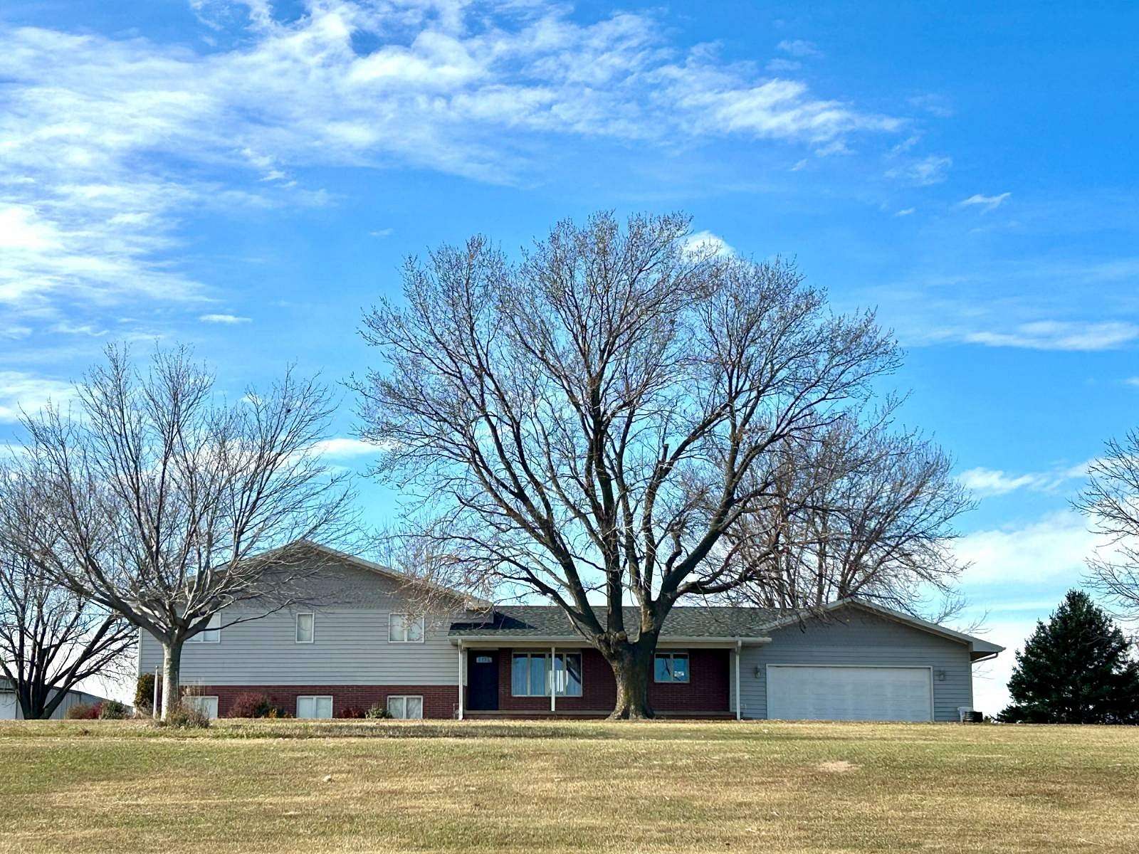 4.335 Acres of Residential Land with Home for Sale in Harvard, Nebraska