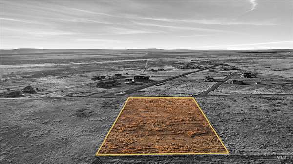 5 Acres of Residential Land for Sale in Mountain Home, Idaho