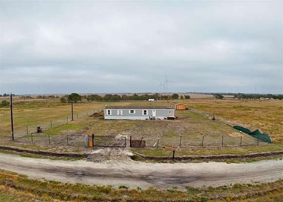 2.22 Acres of Residential Land with Home for Sale in Dawson, Texas