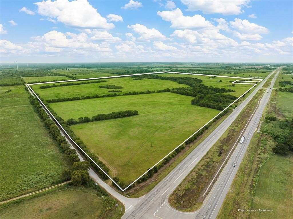 213.78 Acres of Agricultural Land for Sale in Mount Calm, Texas