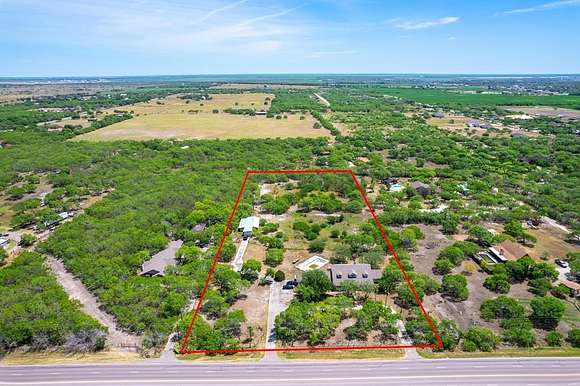 5 Acres of Residential Land for Sale in Kingsville, Texas