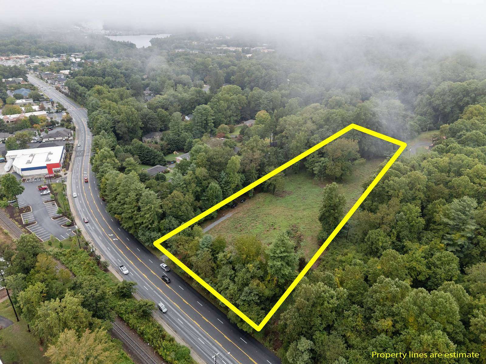 2.55 Acres of Residential Land for Lease in Asheville, North Carolina